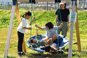 たくさんのアイテムが用意された遊びパーク