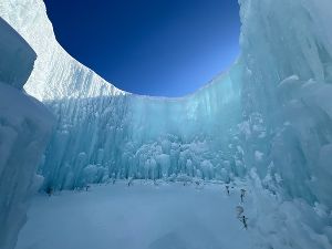 2026千歳・支笏湖氷濤まつり ～氷の美術館～画像