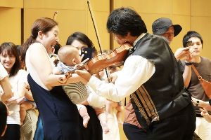 過去の公演の様子