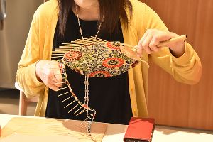 ホテルで楽しむ！学びの体験　伝統工芸教室　房州うちわ作り体験