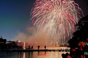 川上峡花火大会 川上峡花火大会