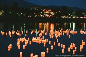 嵐山灯籠流し 嵐山灯籠流し