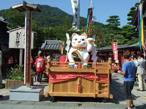 第32回 来る福招き猫まつり