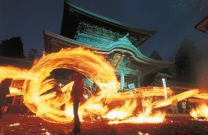 火振り神事