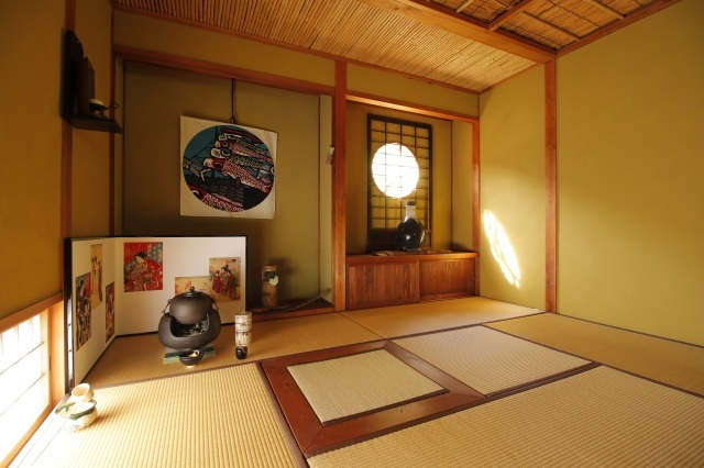 花のおもてなし小屋で一期一会を(5月)